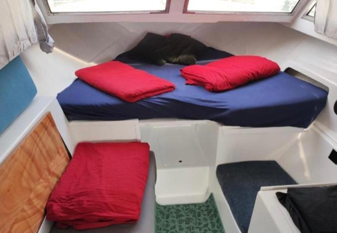 Nice Boat To Sleep In Barcelona Sant Adria de Besos Εξωτερικό φωτογραφία